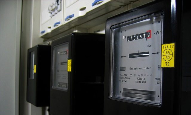 Effect of Low / High Voltage on Electricity Bill