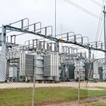 Why Neutral of the Transformer is Earthed? Does Neutral wire have any Voltage?