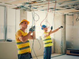 Business insurance for electrical contractors